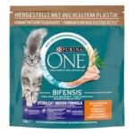 PURINA ONE® Esterilizado de interior Rico en pollo y cereales integrales