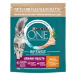 PURINA ONE® Cuidado urinario Rico en pollo y cereales integrales