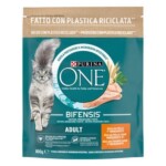 PURINA ONE® Adulto Rico en pollo y cereales integrales